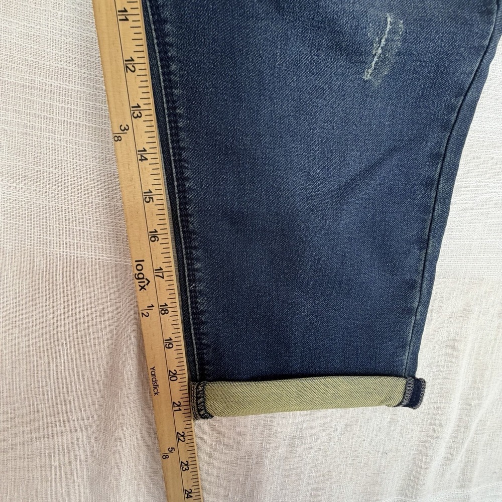 NWT Seven7 Girlfriend Capris Women's Sz 16 Frost Blue Cuffed Distressed NEW $64 - Picture 6 of 12
